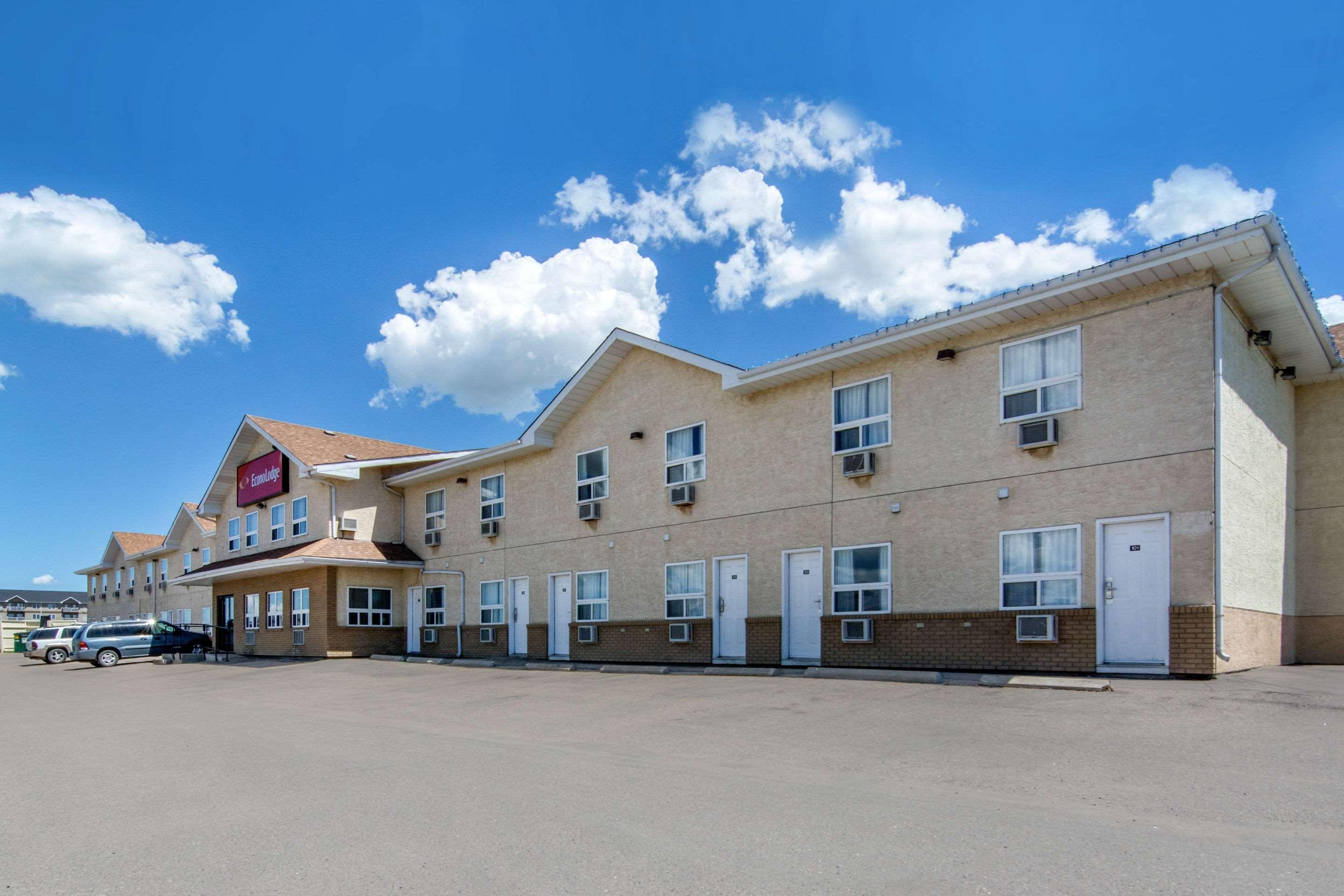 Econo Lodge Regina Esterno foto