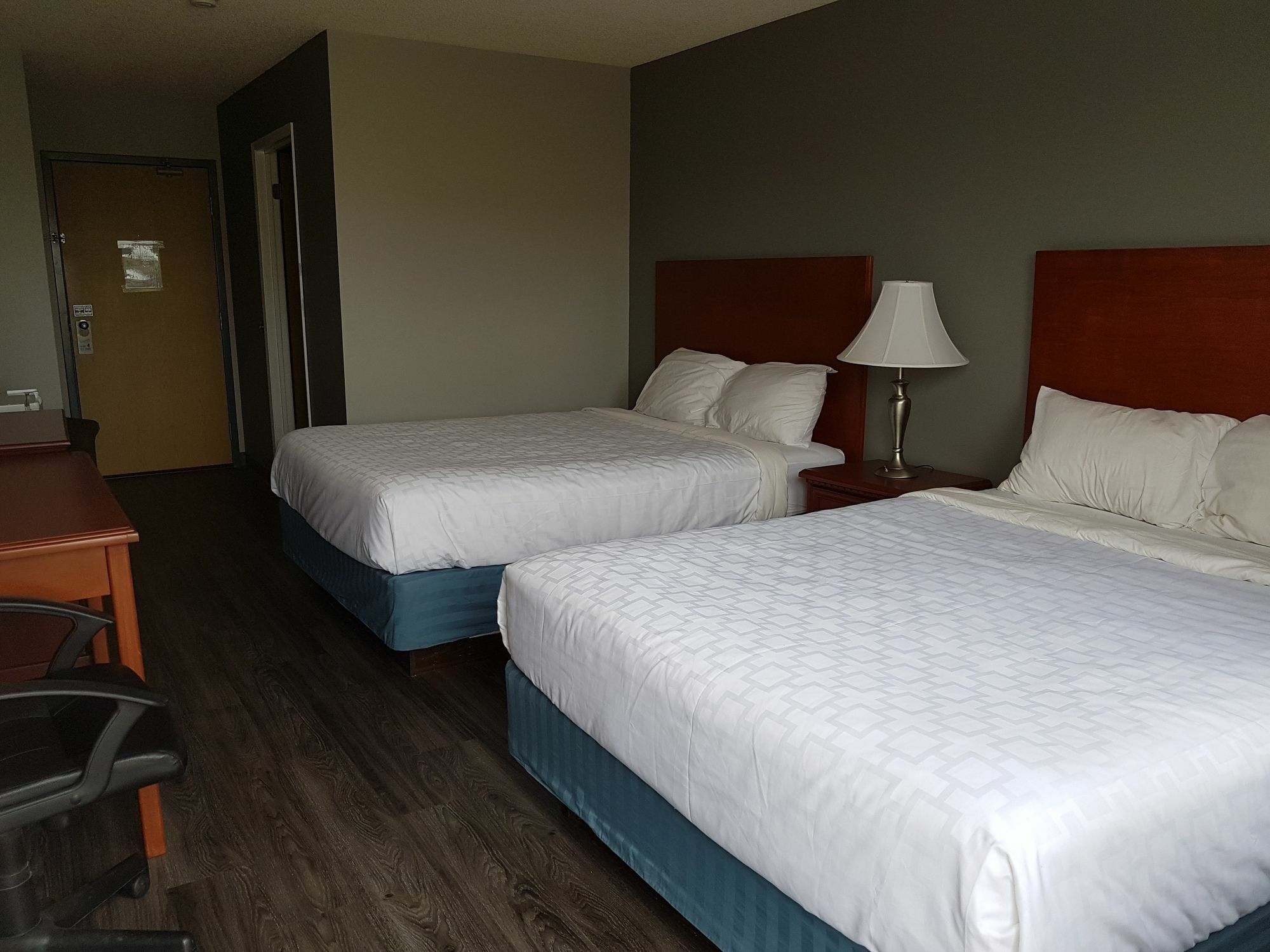 Econo Lodge Regina Esterno foto