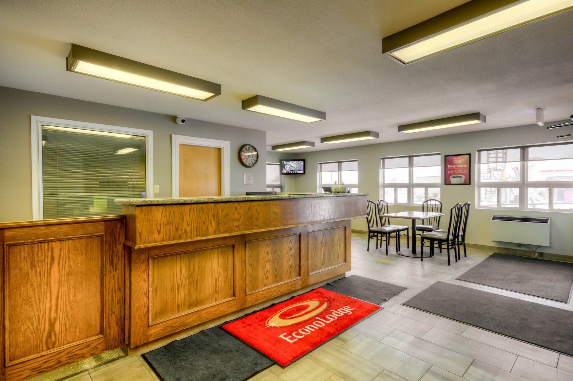 Econo Lodge Regina Esterno foto